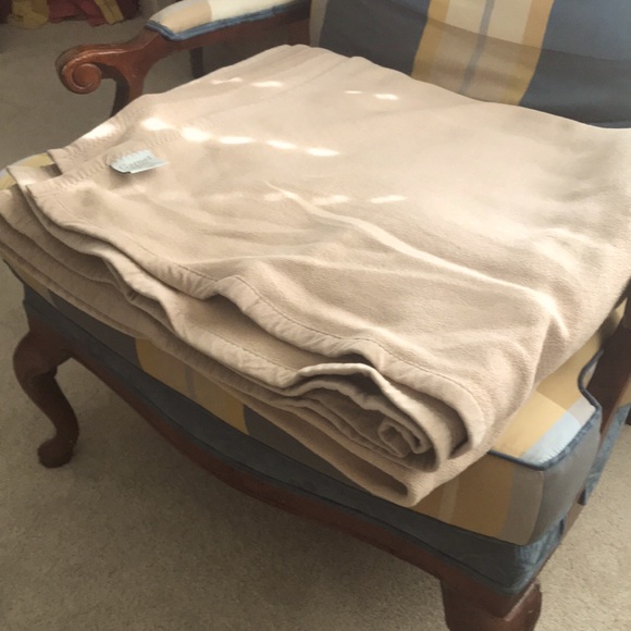 Garnet Hill Cotton Blanket 2025